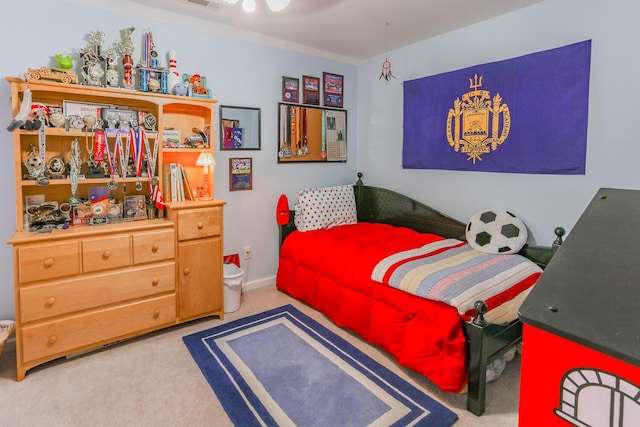 view of carpeted bedroom