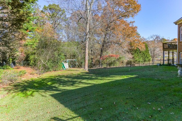 289 Magnolia Pl, Ringgold, GA 30736 - view of yard featuring a playground