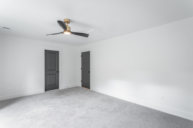 unfurnished room featuring carpet flooring and ceiling fan