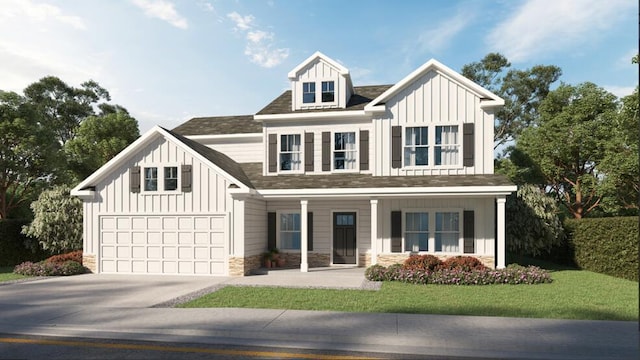 view of front of home featuring a front yard