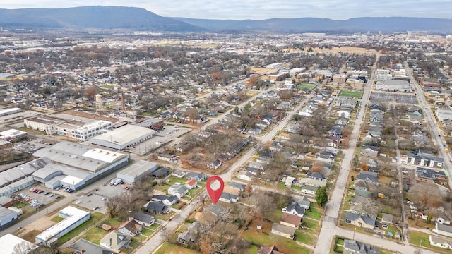 bird's eye view featuring a mountain view