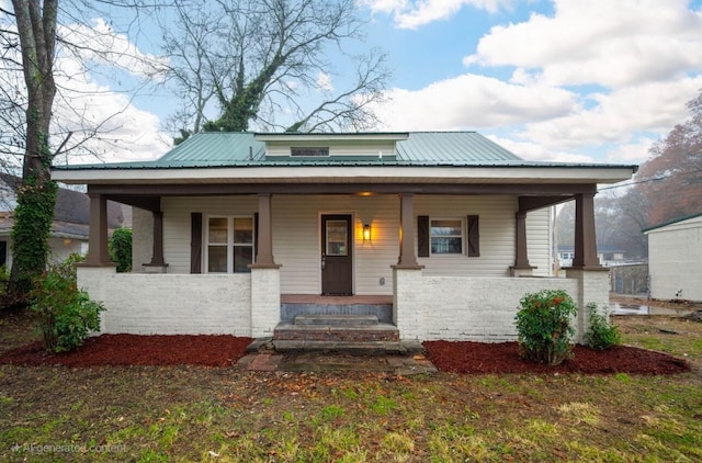 view of front of home with a porch