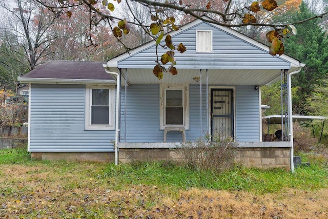 view of front of home featuring a porch