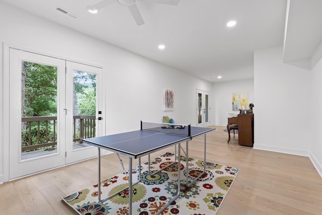 recreation room with a ceiling fan, baseboards, visible vents, recessed lighting, and light wood-type flooring