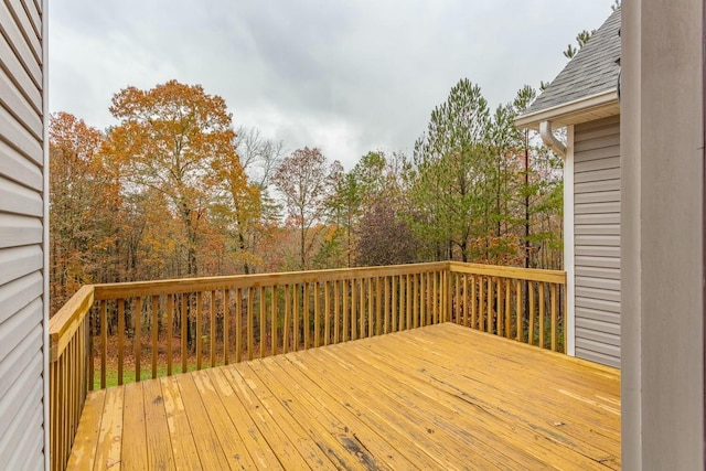 425 Wildewood Trl, Chickamauga, GA 30707 - view of wooden terrace