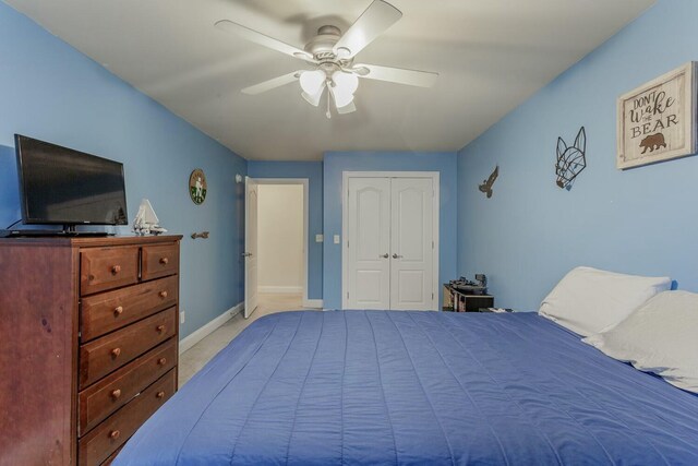 425 Wildewood Trl, Chickamauga, GA 30707 - bedroom featuring a closet, baseboards, and a ceiling fan