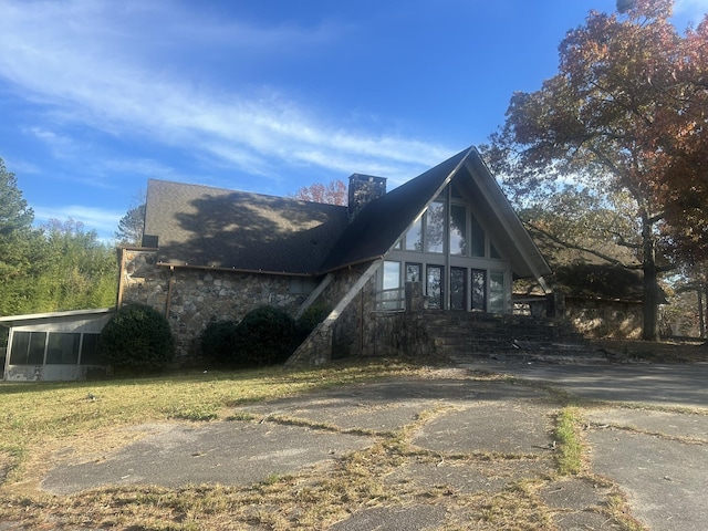 view of property exterior