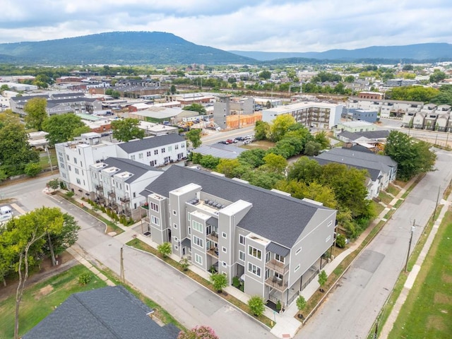 bird's eye view with a mountain view