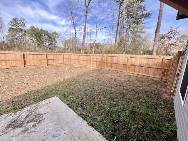 view of yard with a patio