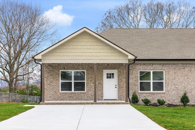 view of front of property with a porch