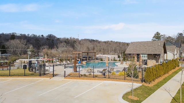 view of swimming pool