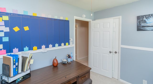 office area with hardwood / wood-style floors