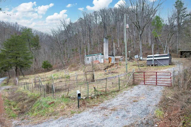 Listing photo 2 for 197 County Road 468, Englewood TN 37329