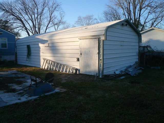 view of outbuilding