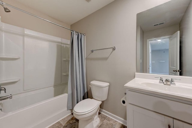 full bathroom featuring shower / bathtub combination with curtain, vanity, and toilet