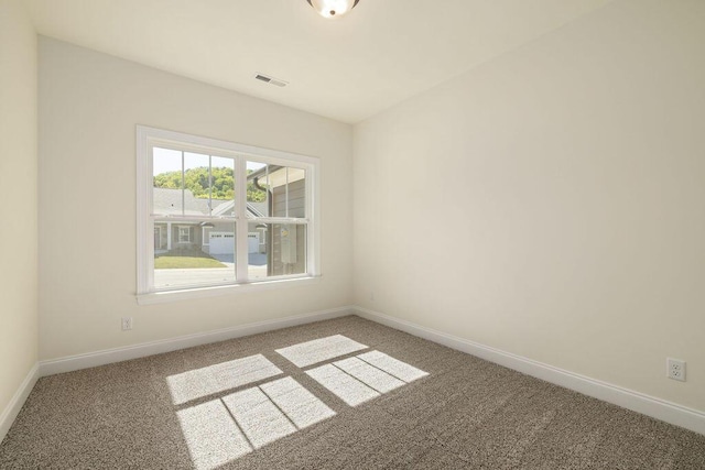1699 Whisper Winds Ln Unit 34, Ooltewah, TN 37363 - carpeted empty room featuring baseboards