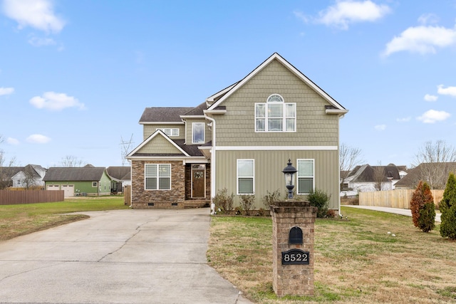 view of front of home with a front lawn