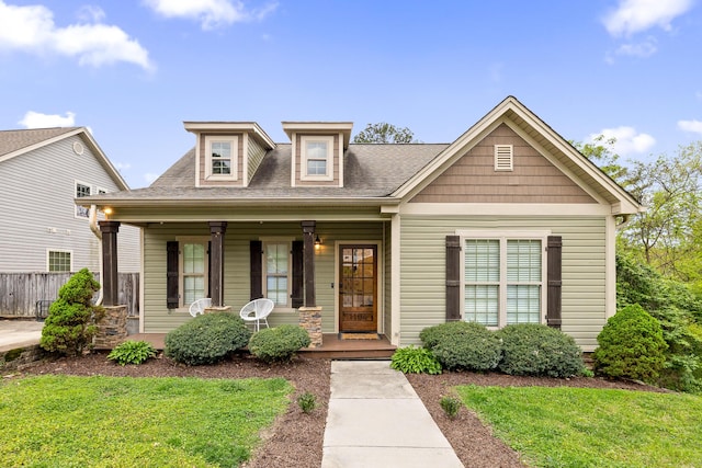 view of front of home featuring covered porch