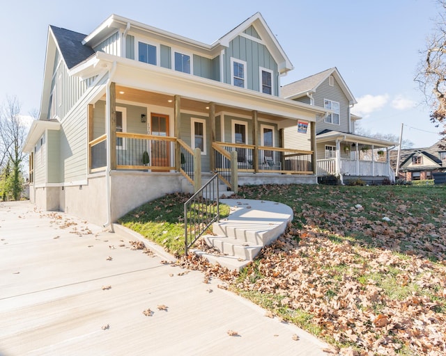 view of front of property with covered porch