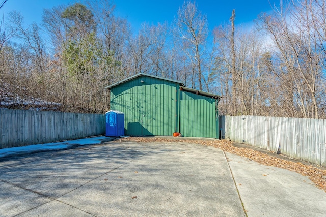 view of outbuilding