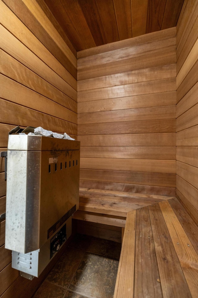 view of sauna / steam room