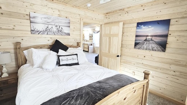 bedroom featuring carpet floors