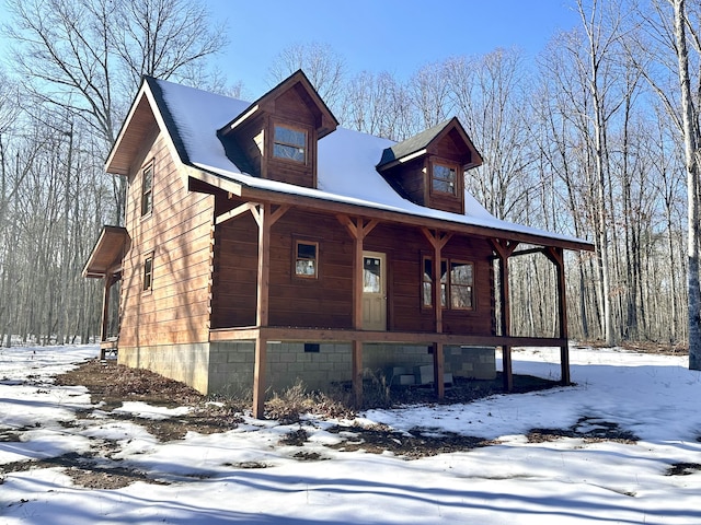 view of front of home with a porch