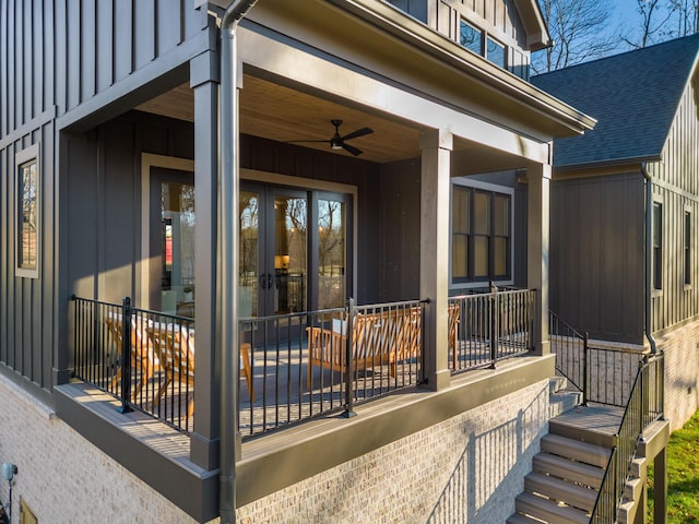 exterior space featuring ceiling fan