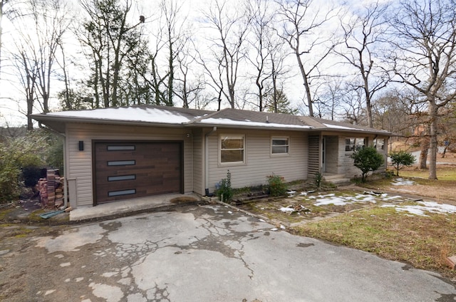 view of front of home featuring a garage