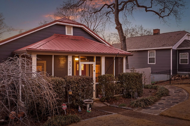 view of front of property