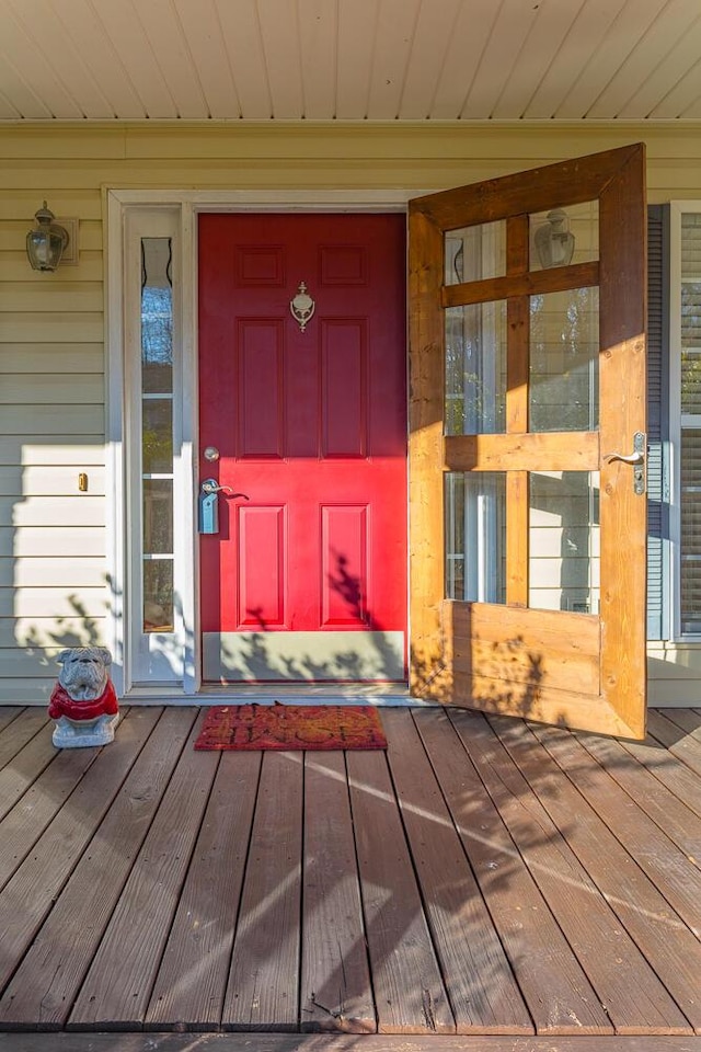 view of property entrance