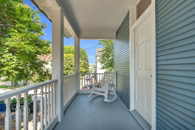802 E Martin Luther King Blvd, Chattanooga, TN 37403 - view of covered porch