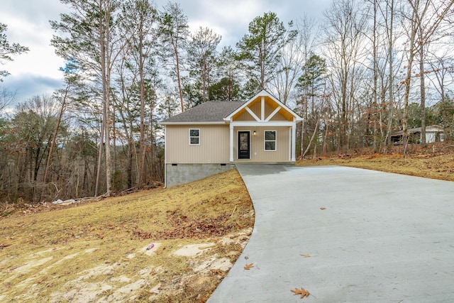 view of front of house featuring covered porch