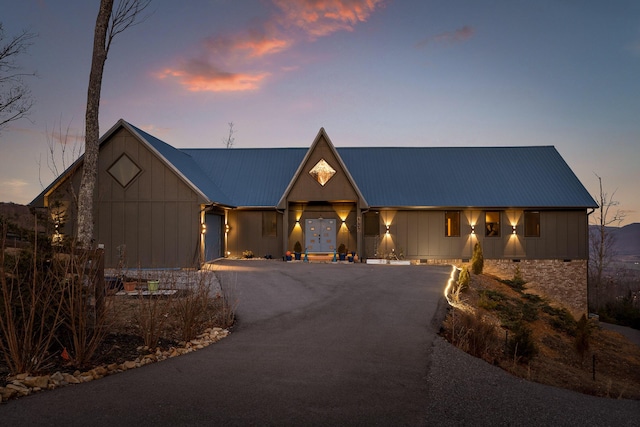 view of modern farmhouse