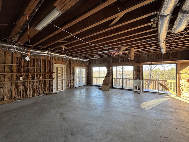 misc room featuring sink and concrete floors