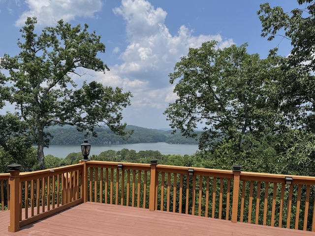 5703 Laurel Ridge Rd, Chattanooga, TN 37416 - deck featuring a water view