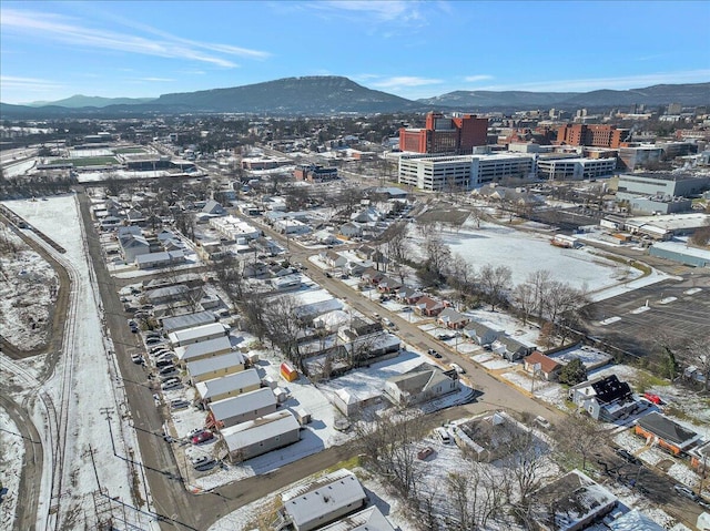 bird's eye view featuring a mountain view