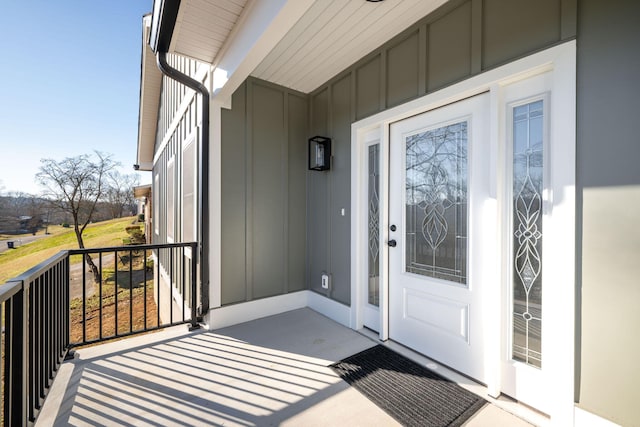 view of property entrance