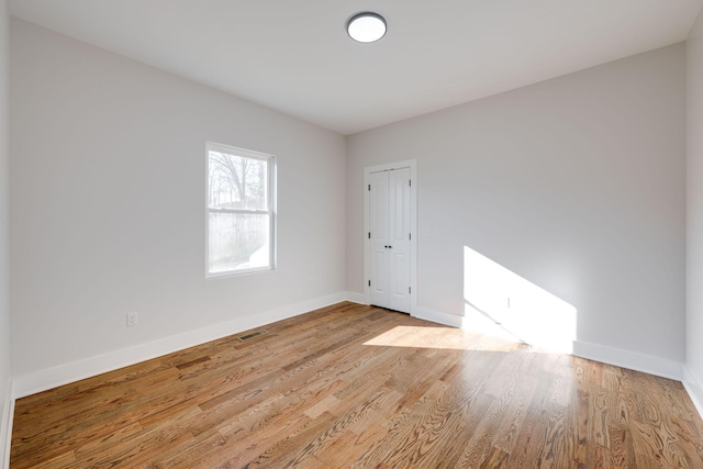 empty room featuring light hardwood / wood-style flooring