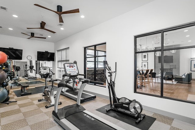 exercise room featuring ceiling fan