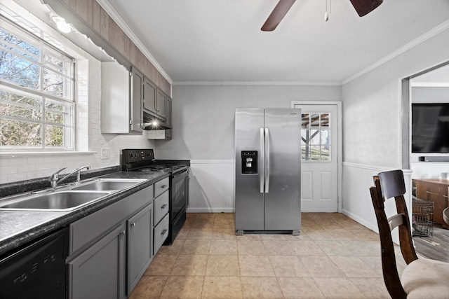 kitchen featuring gray cabinets, black appliances, crown molding, ceiling fan, and sink