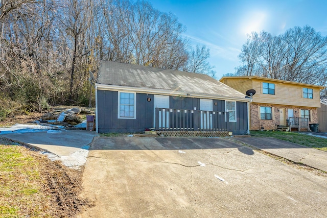 view of front of home