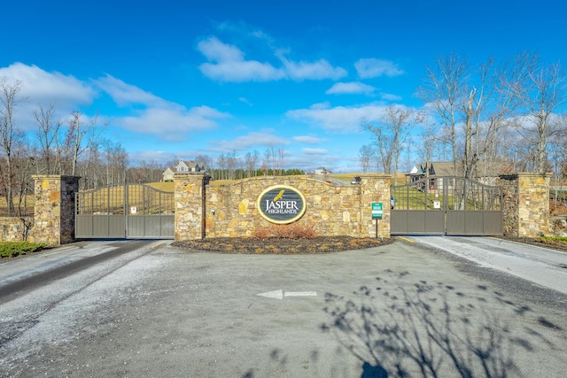 3745 Raulston Falls Rd, Jasper, TN 37347 - view of gate