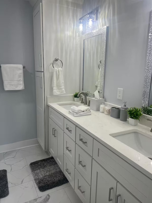 bathroom with vanity