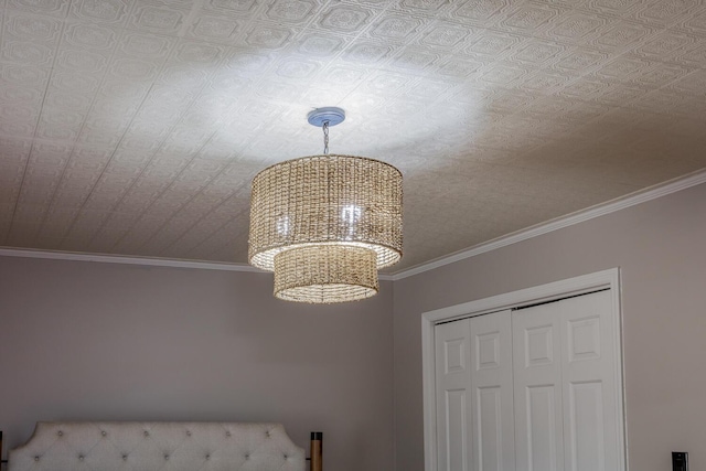 details with an inviting chandelier, an ornate ceiling, and ornamental molding