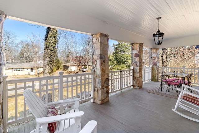 view of patio / terrace with covered porch