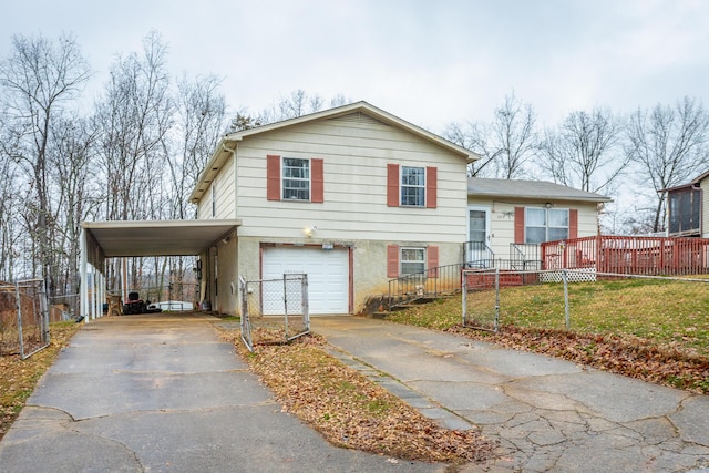 view of front of home with a garage and a front lawn