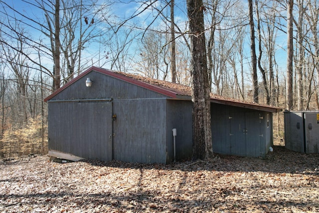 view of outbuilding