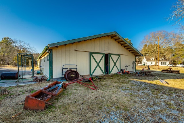 view of outdoor structure