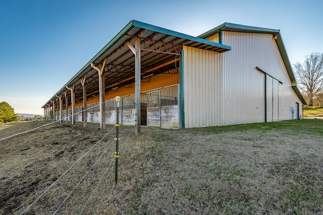 view of outdoor structure